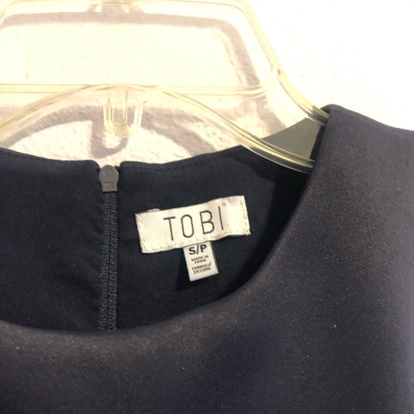 TOBI Horizon Racer Navy Crop Top - Picture 7 of 9